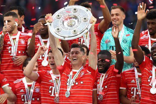 巴萨又要大变活人了，夏季签莱万？